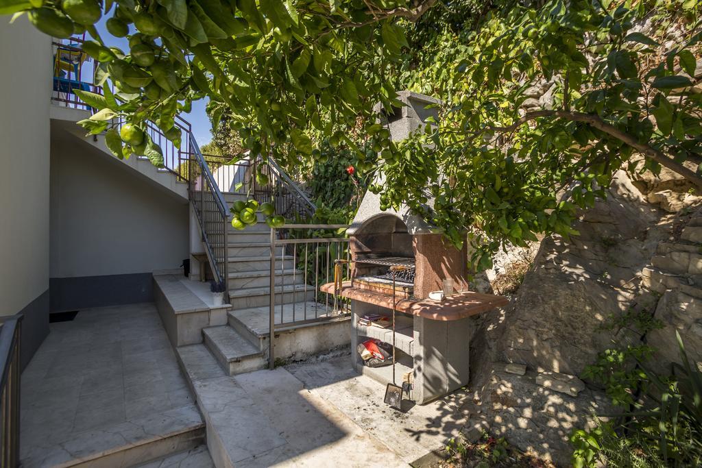 Holiday Home Petra Podstrana Extérieur photo