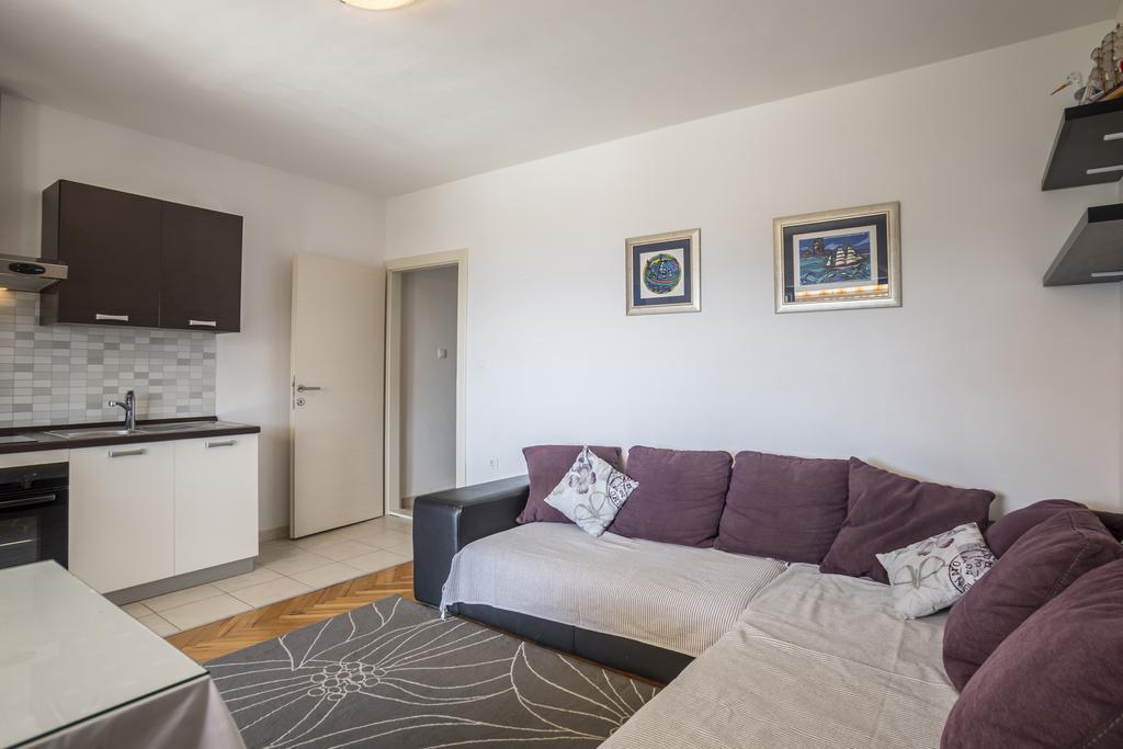 Holiday Home Petra Podstrana Extérieur photo